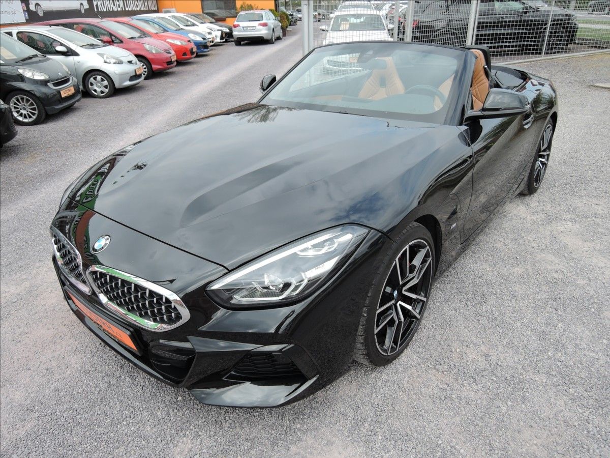 BMW Z4, 3,0 i Sdrive MPacket HarmanLED - fotka 2