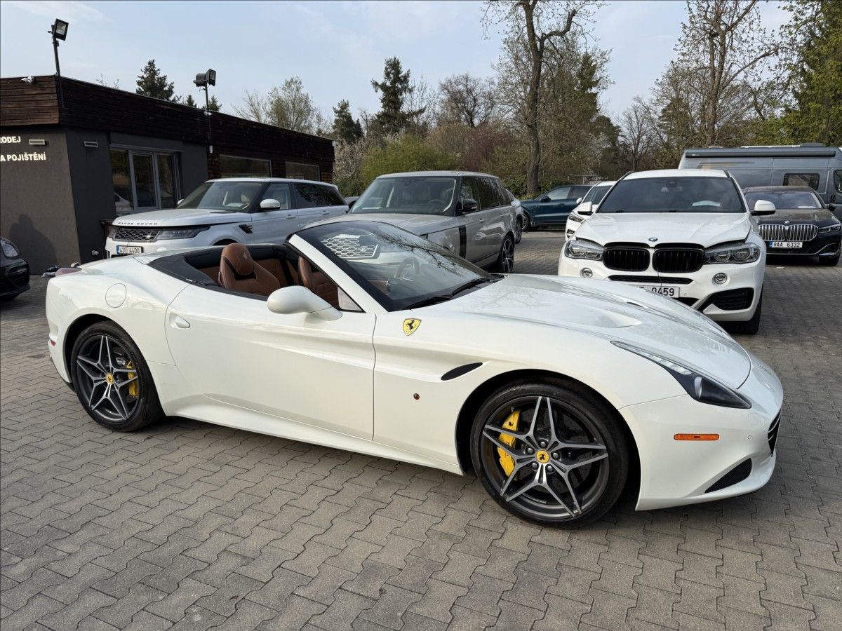 Ferrari California, T 3,9 V8 412 kW