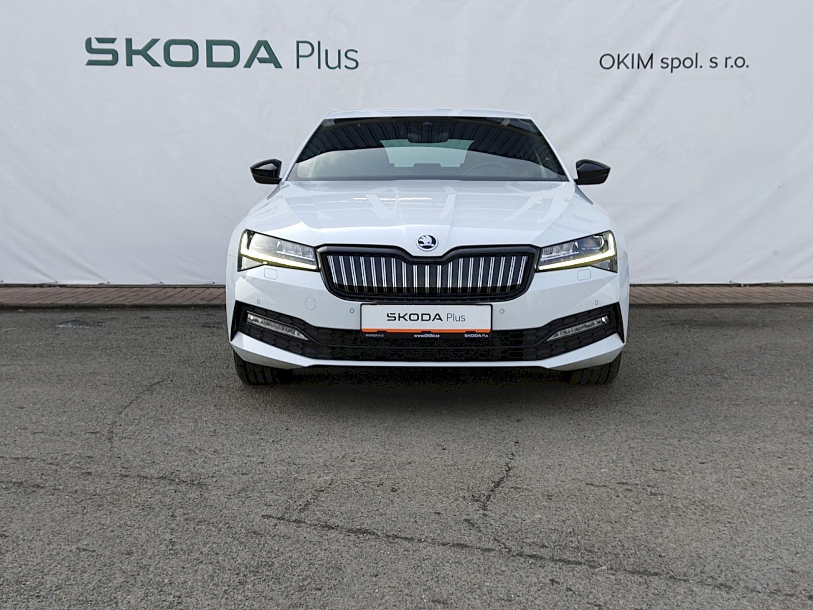 Škoda Superb, iV 1,4 Tsi 150 Kw SportLine DS - fotka 4