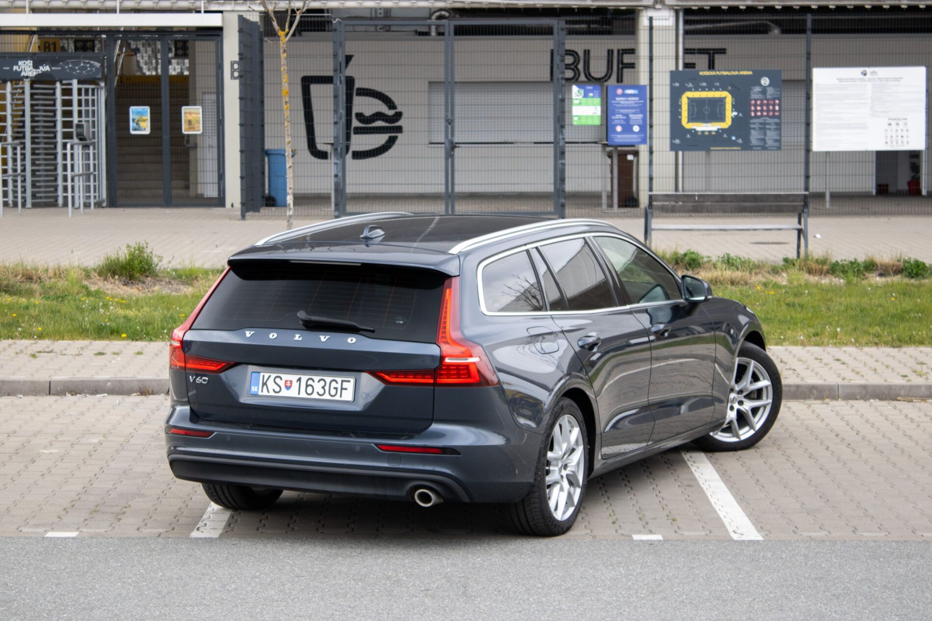 Volvo V60 - fotka 5