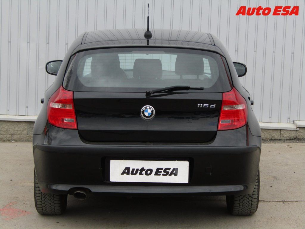 BMW Řada 1, 2.0D 116D,autoAC - fotka 5