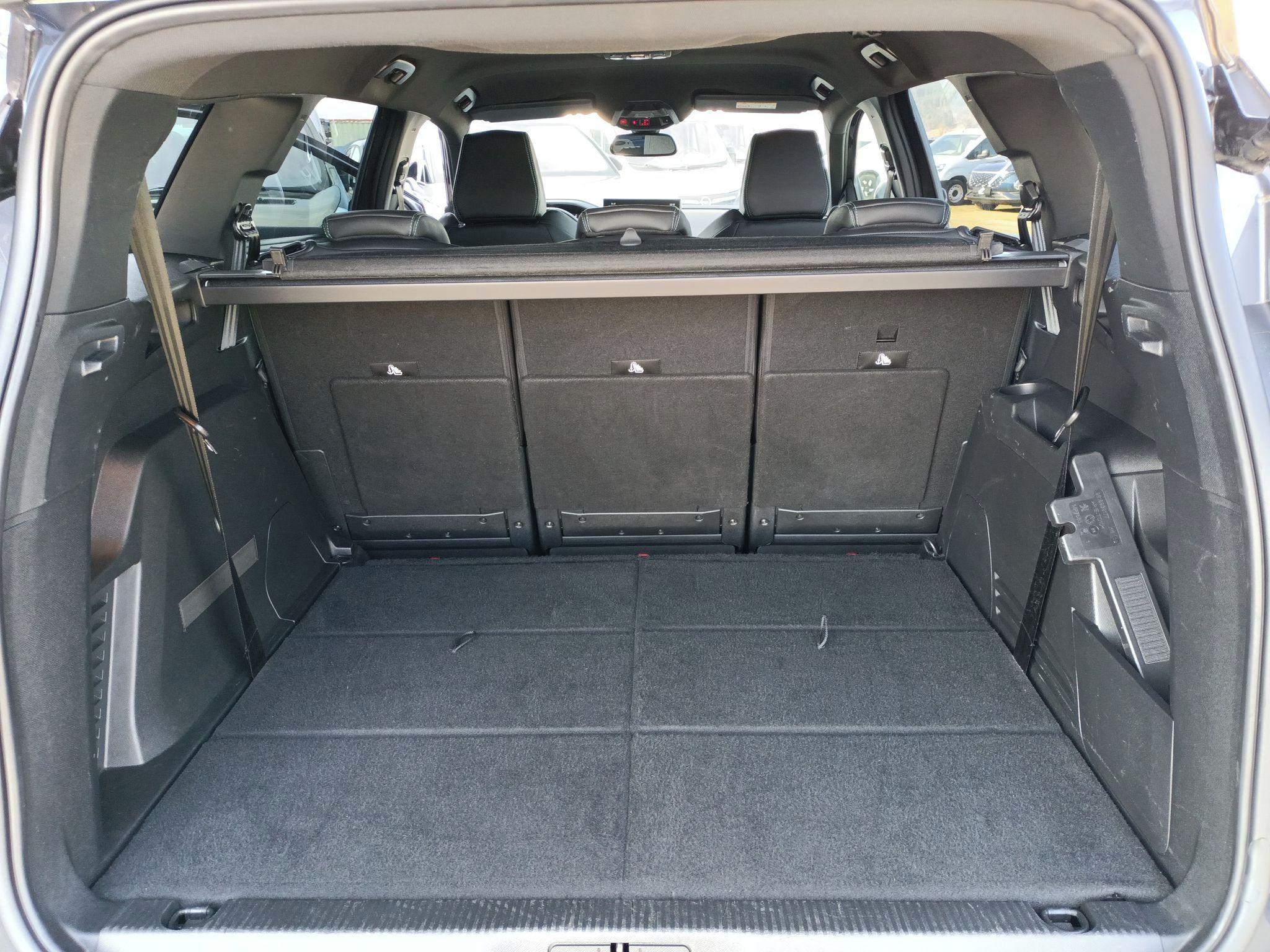 Peugeot 5008, Allure 1.2 PT 130k MAN6 - fotka 6