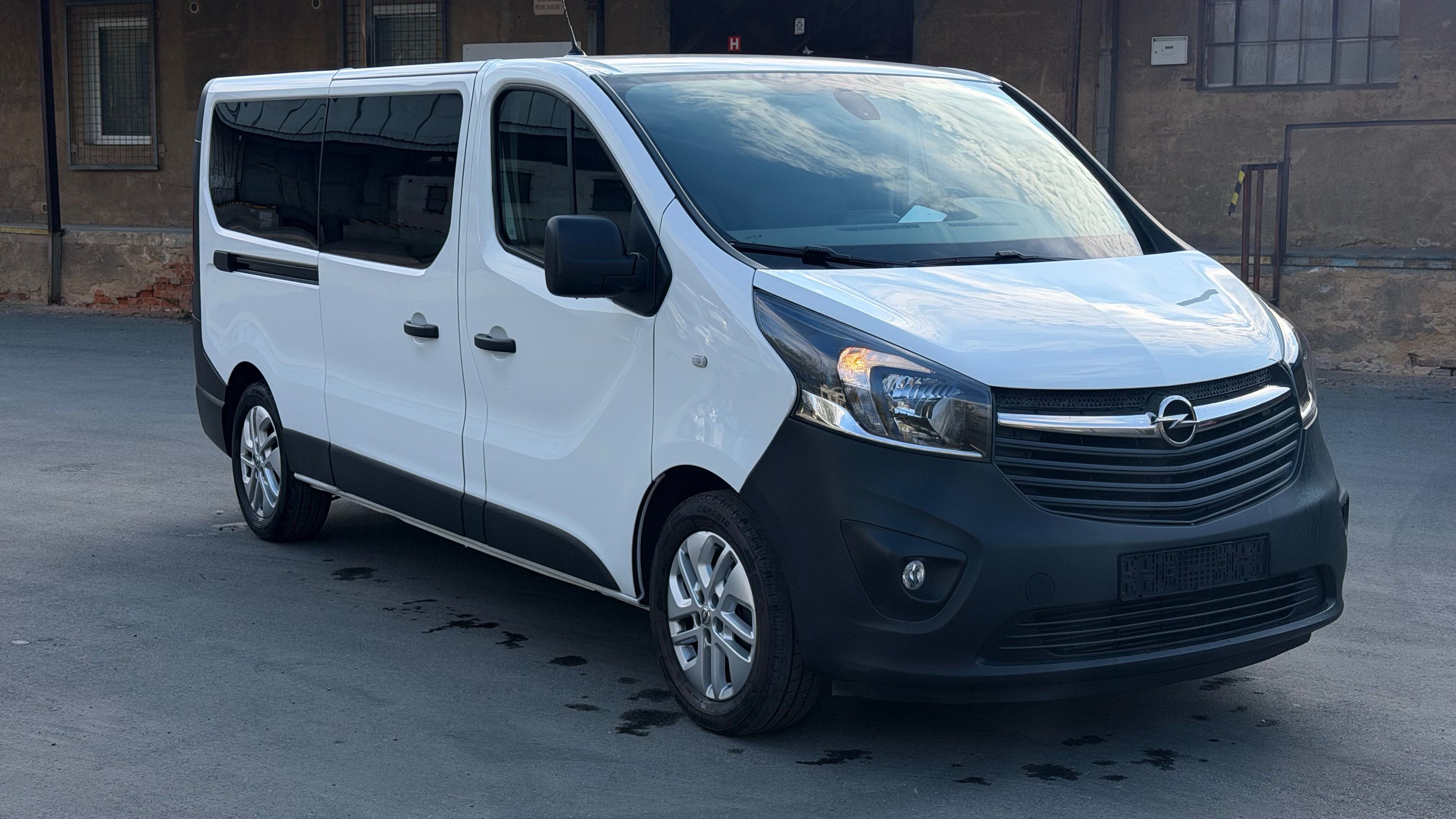 Opel Vivaro, 1.6 Biturbo Long 9mist - fotka 5