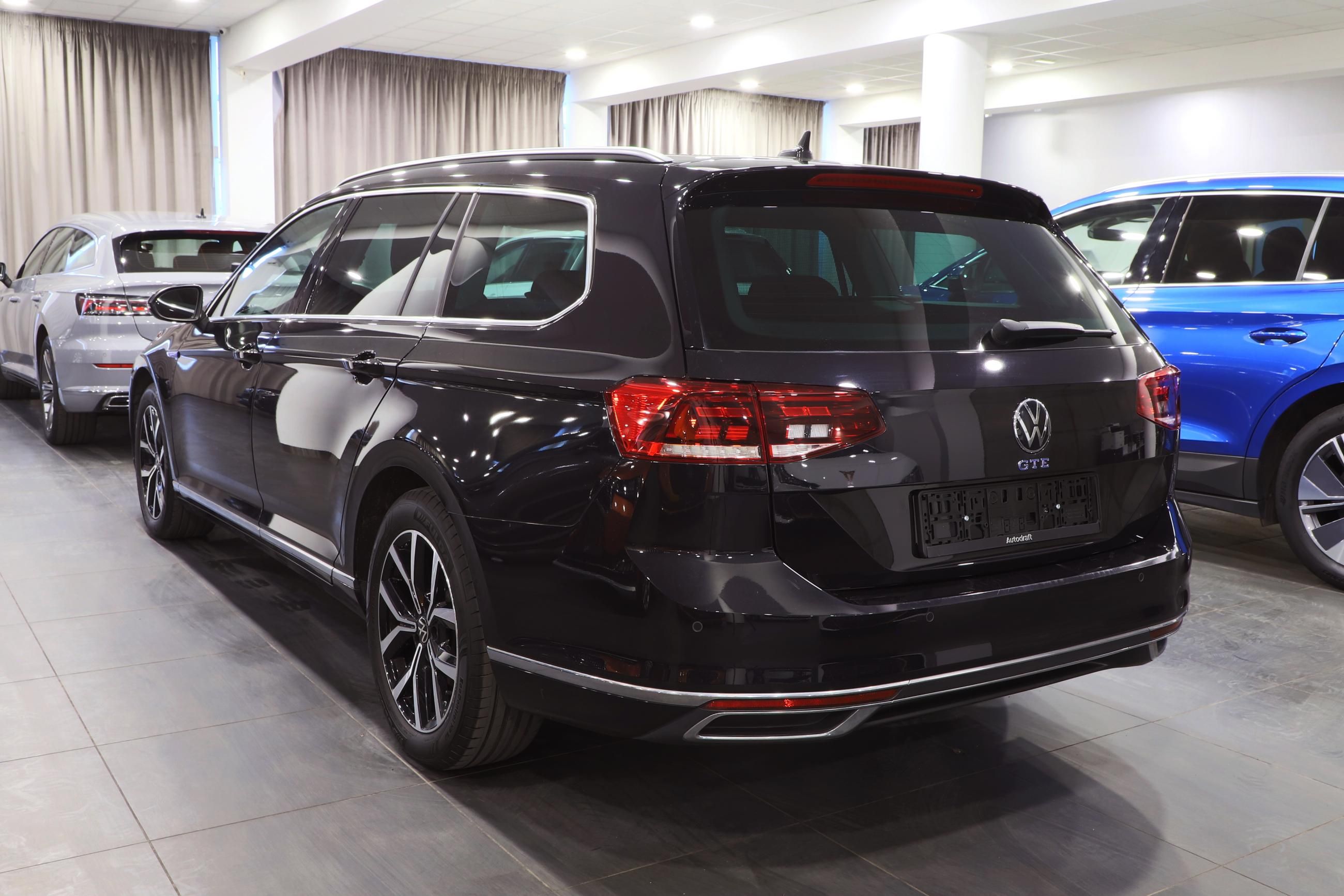 Volkswagen Passat Variant, GTE 1.4 TSI Hybrid 160kW DSG - fotka 5