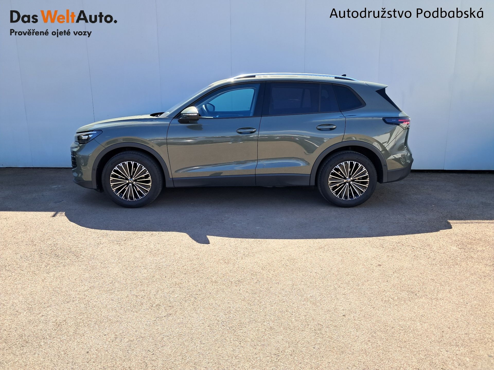 Volkswagen Tiguan, Tiguan Life PEOPLE 1.5 TSI / 1 - fotka 3