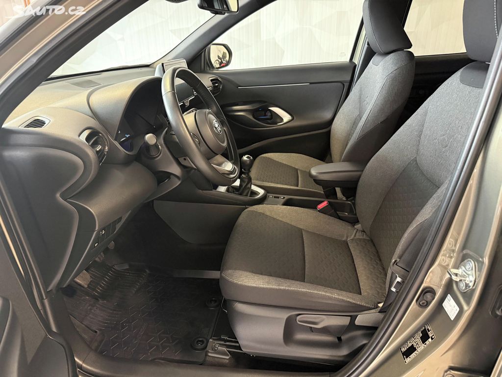 Toyota Yaris Cross, fotka 12