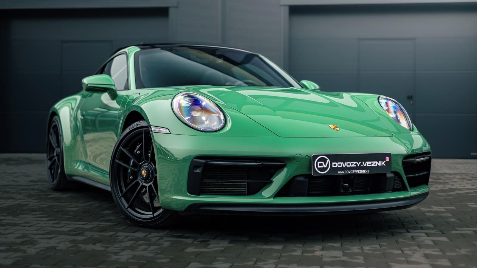 Porsche 911, 4GTS, záruka, TOP specifikace