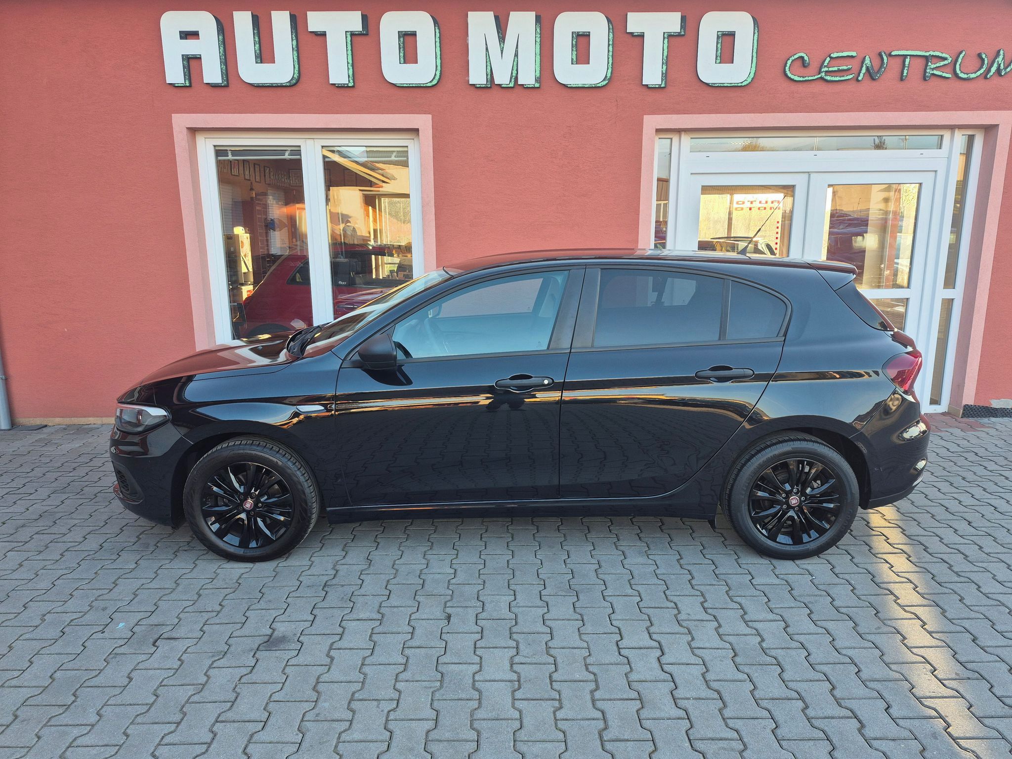 Fiat Tipo, 1.4 Street 70 kW - fotka 2