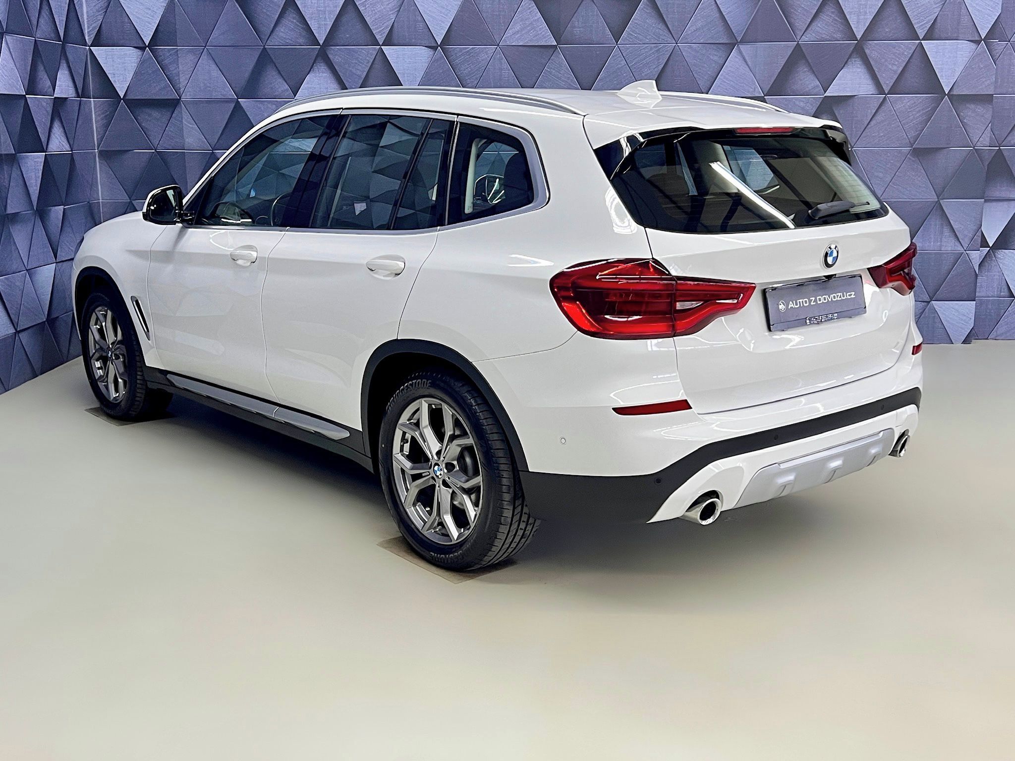 BMW X3, 30d xDrive X-LINE, HUD, TAŽNÉ - fotka 5