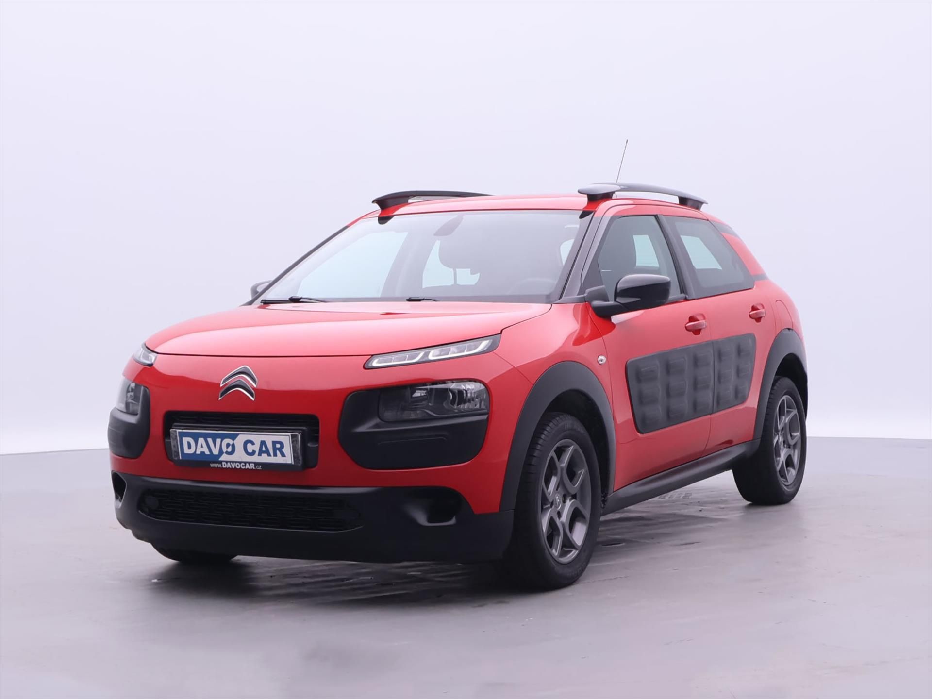 Citroën C4 Cactus, 1,2 PureTech Feell CZ - fotka 2