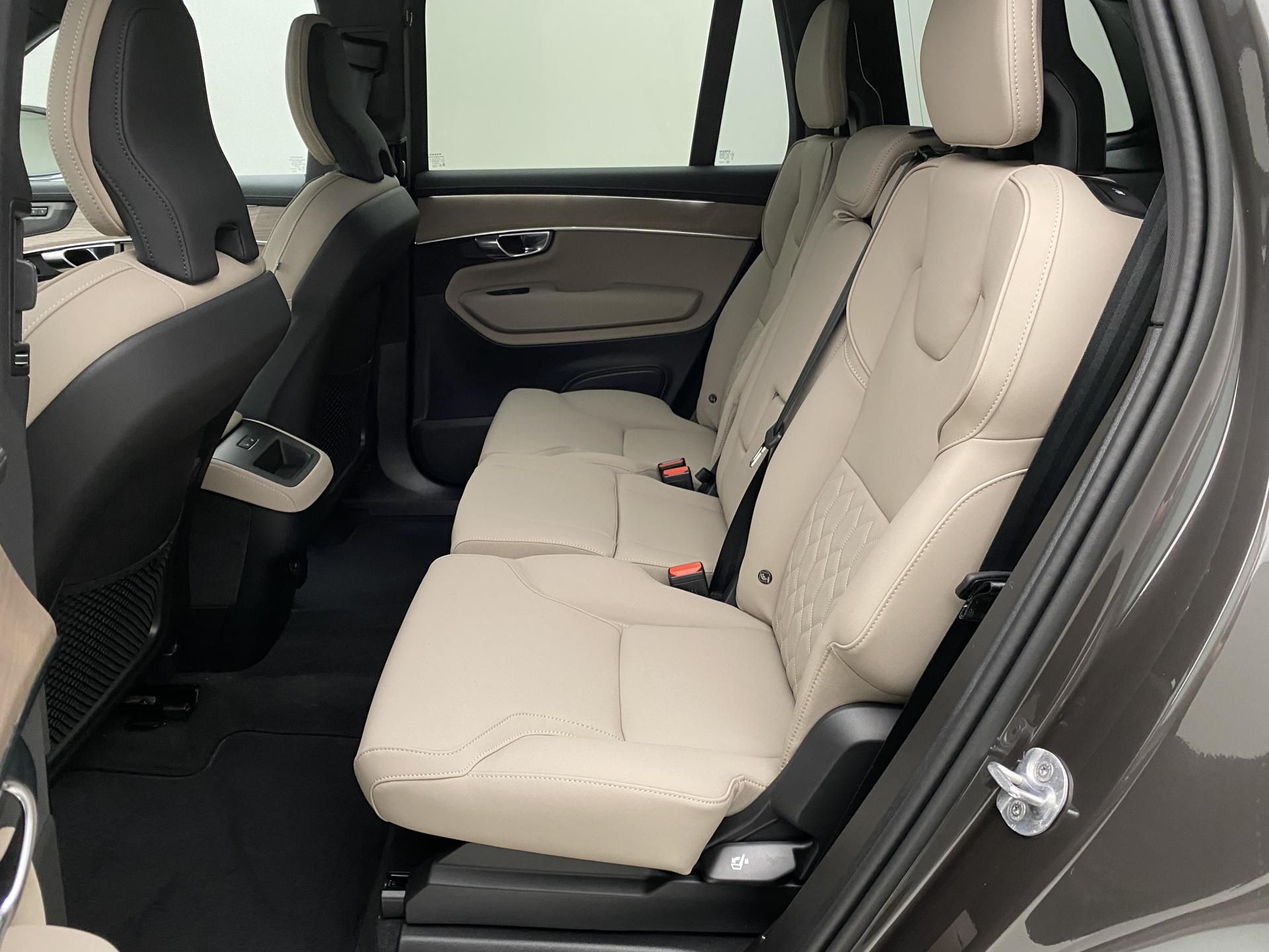 Volvo XC90, B5 AWD AUT BRIGHT PLUS - fotka 6