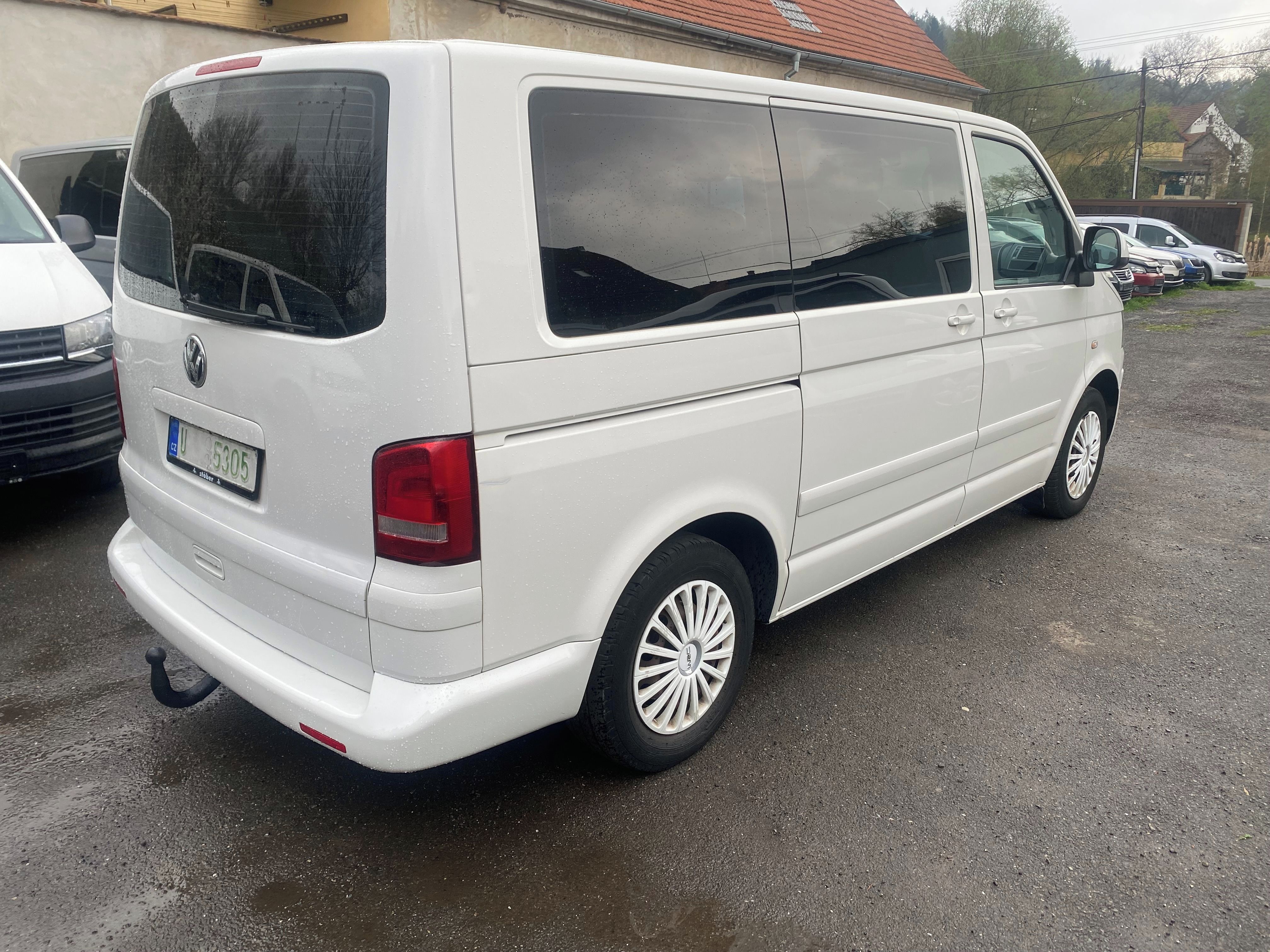Volkswagen Caravelle, 2,0TDI,103KW,Comfort,DSG,8míst - fotka 6