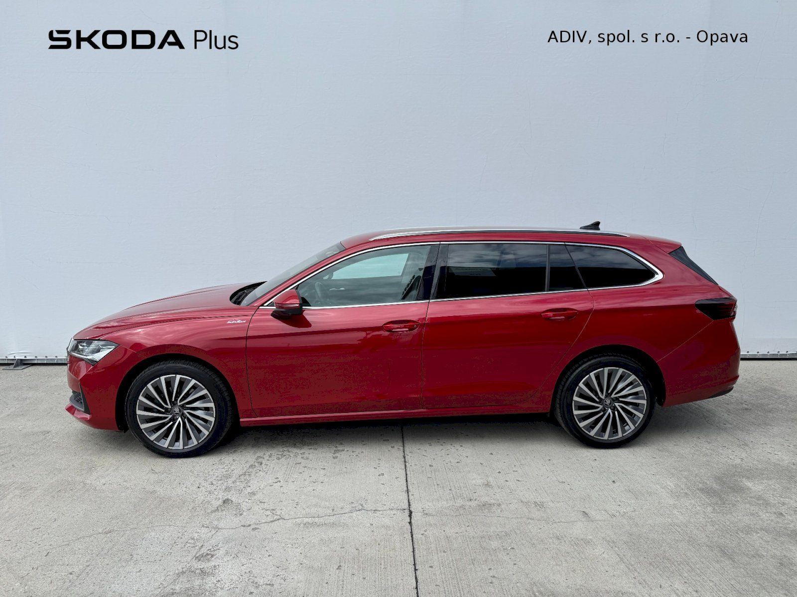 Škoda Superb, Combi DSG 2.0 TDI 110 kW L&K - fotka 3