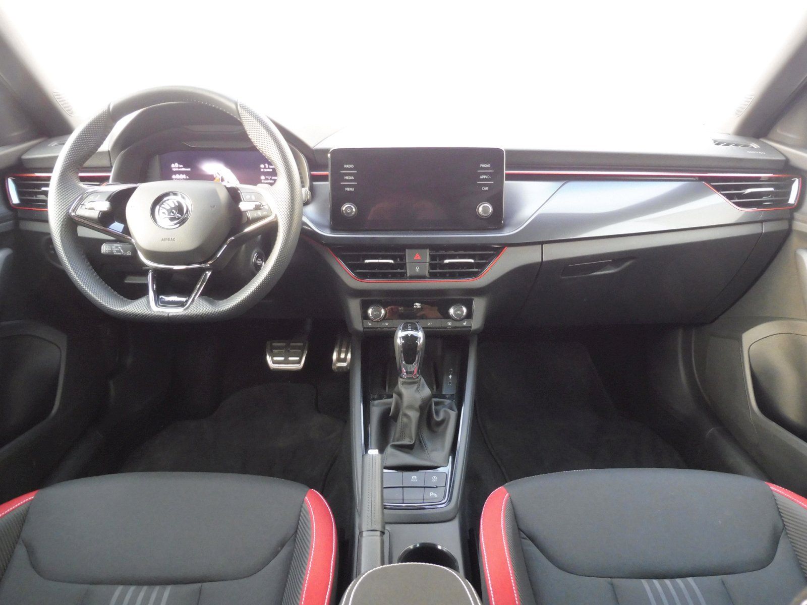 Škoda Kamiq, Monte Carlo 1,0 TSI 81kW DSG - fotka 5