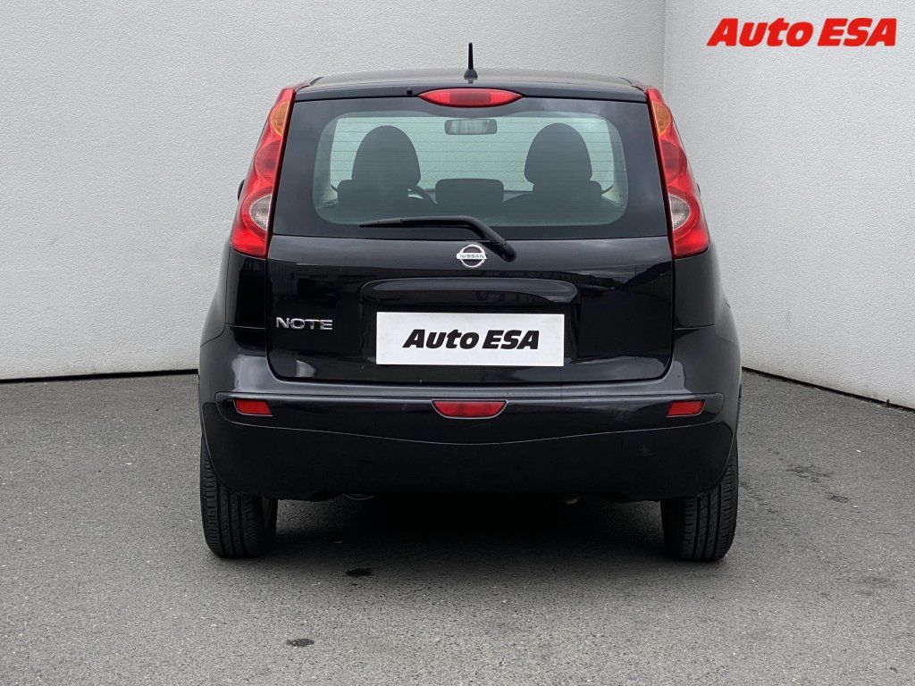 Nissan Note, 1.4 i,AC - fotka 5