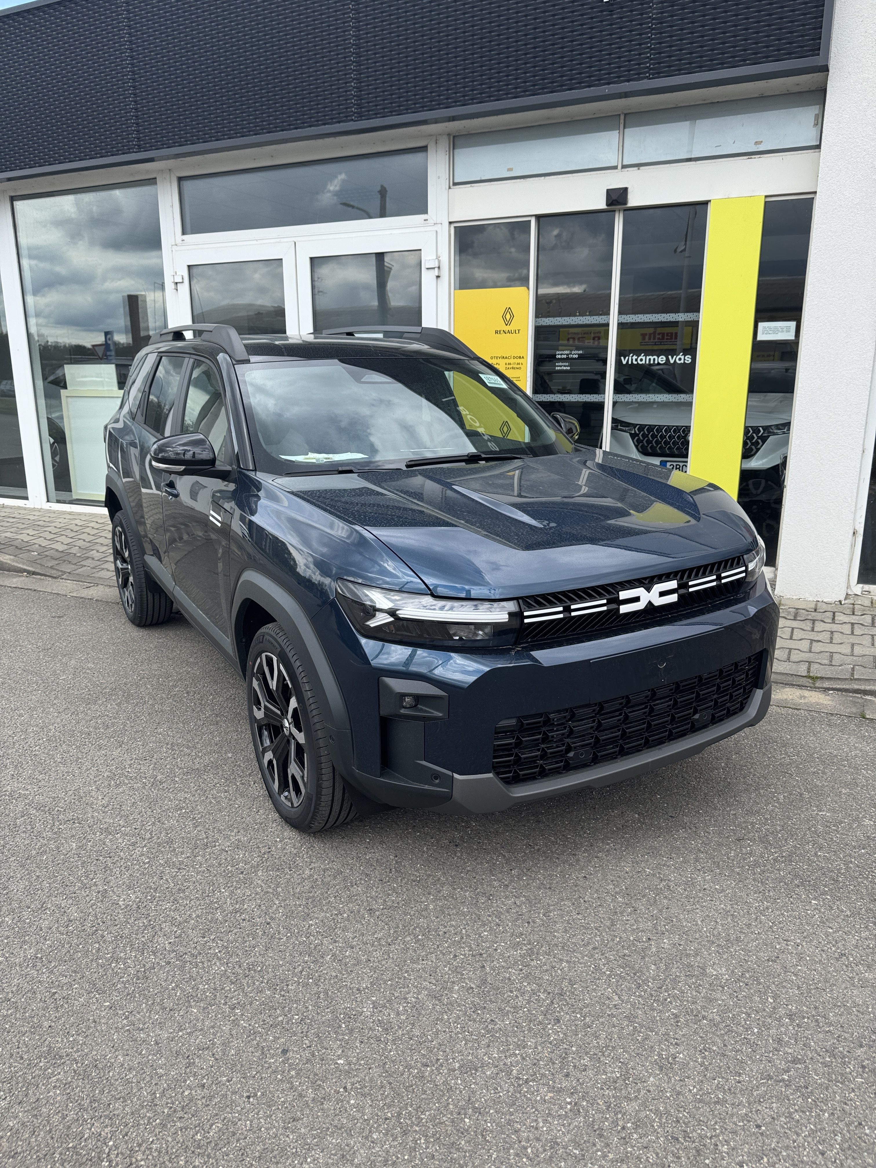 Dacia Bigster, Journey hybrid 155 - fotka 2