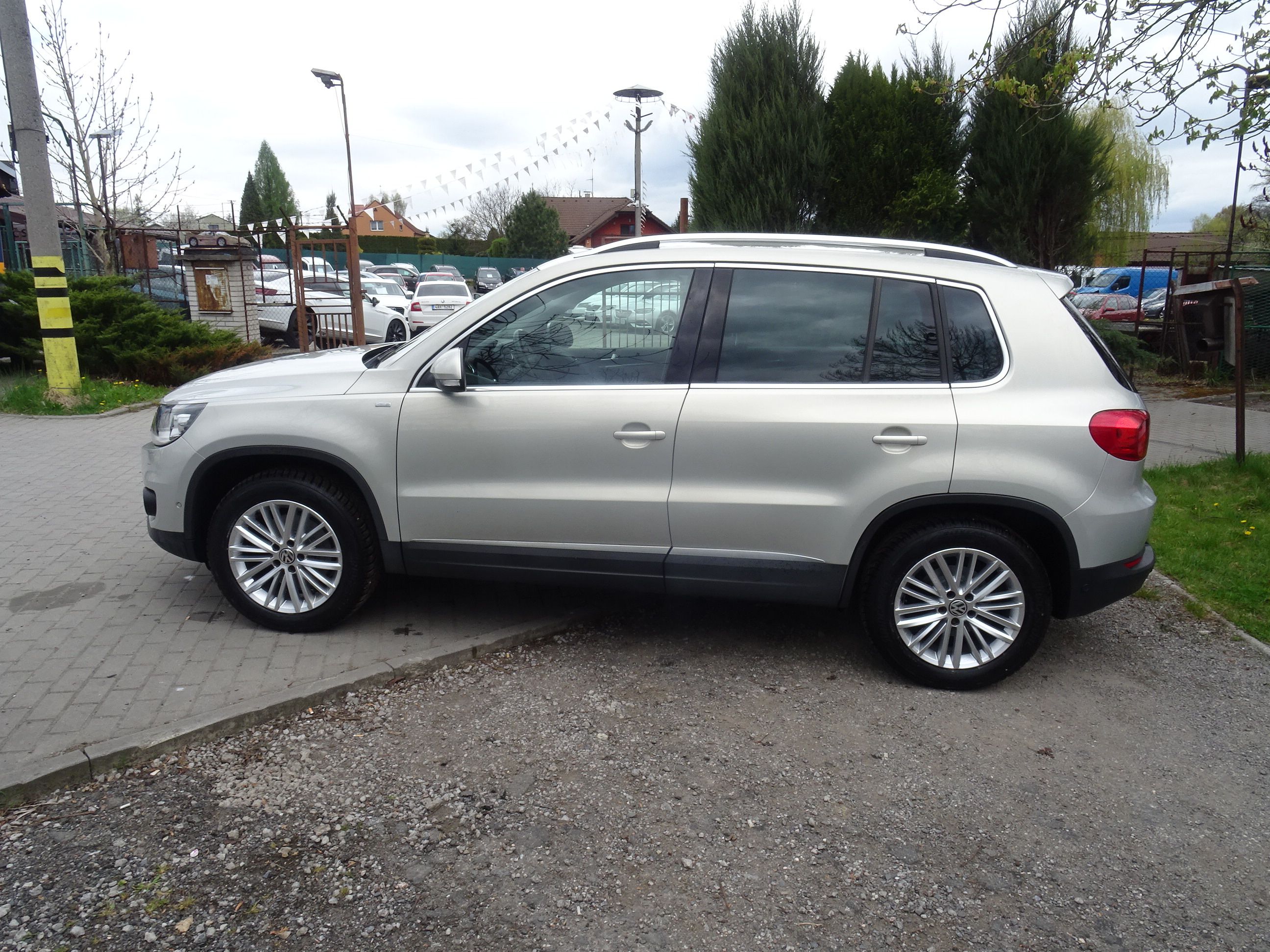 Volkswagen Tiguan, 2.0 TSI 4X4 SUPER STAV ! - fotka 6