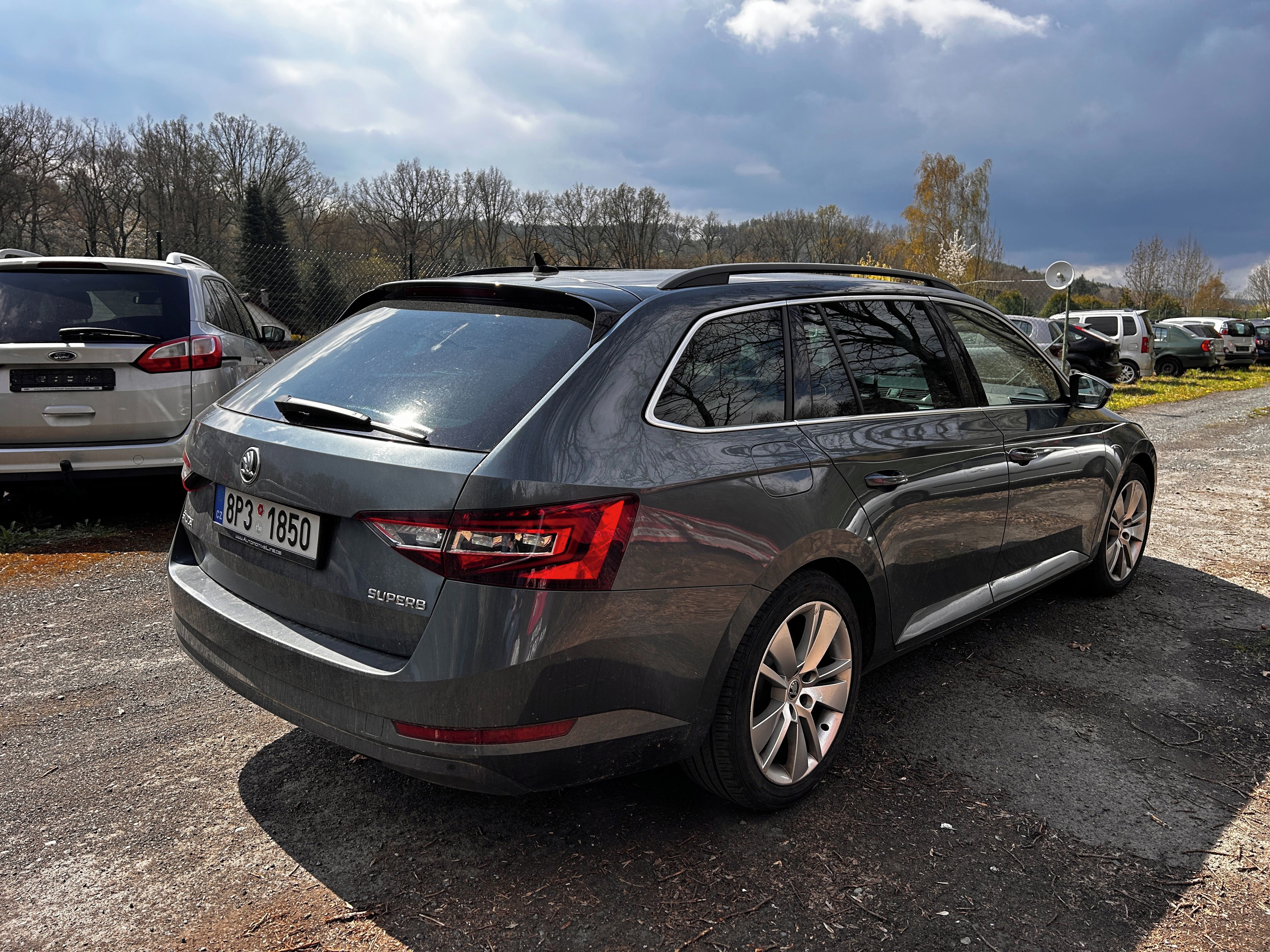 Škoda Superb, 2,0 TDi DSG 110kW Top Stav - fotka 5