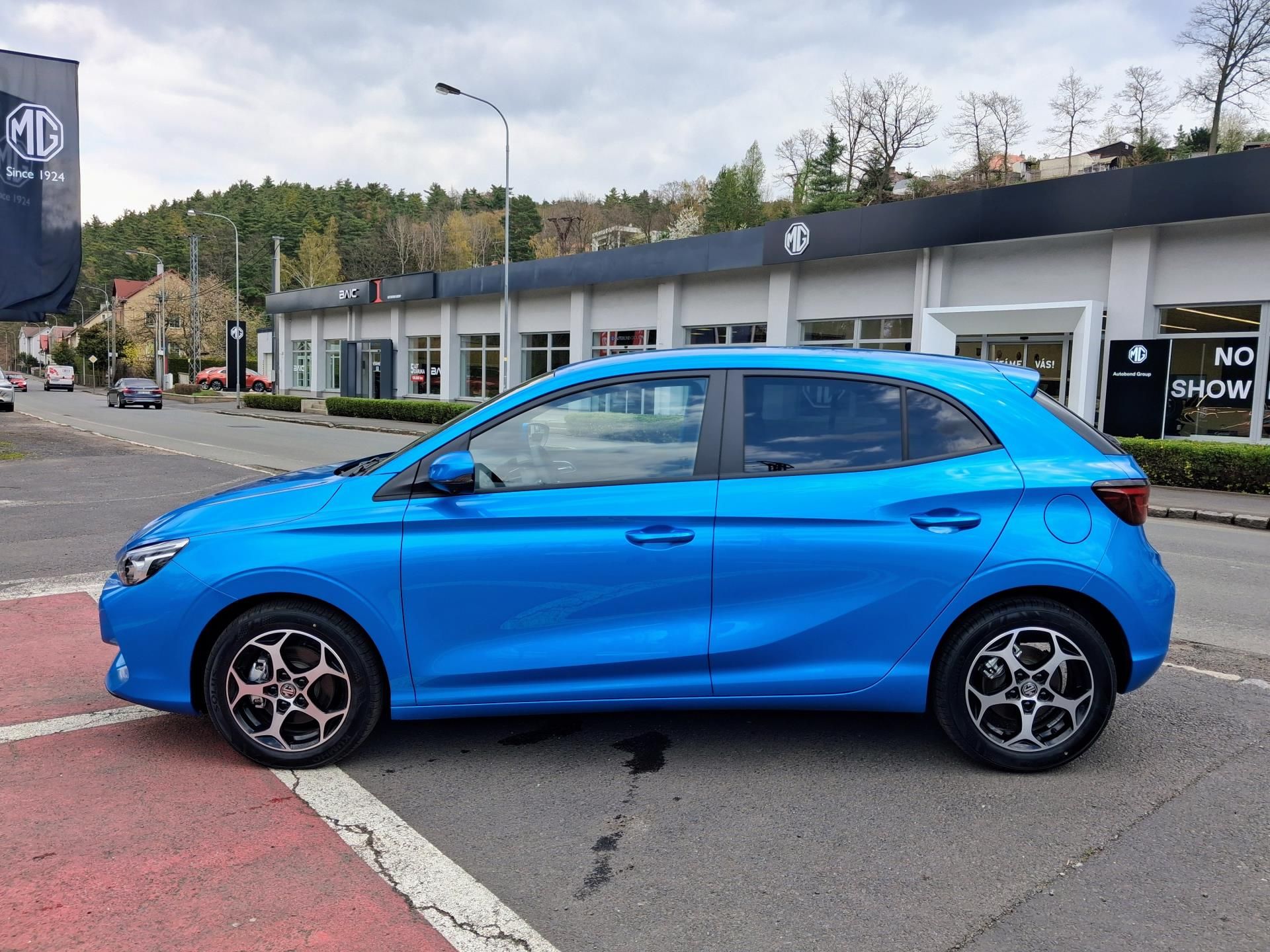MG MG3, EXCLUSIVE Hybrid+ 143kW 4AT 4× - fotka 5