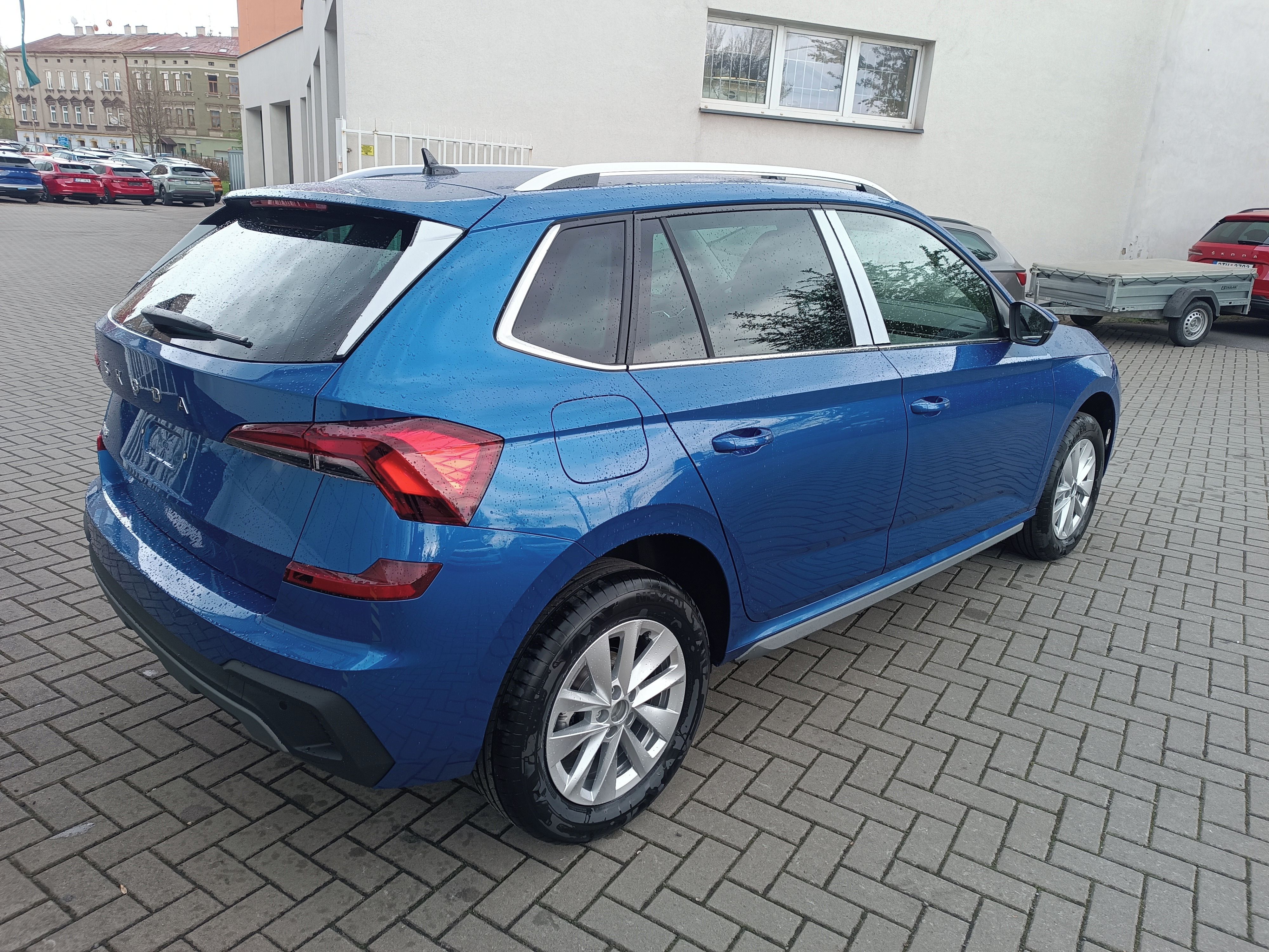 Škoda Kamiq, Top Select. 1,5 TSI 110kw 6man - fotka 4