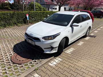 1.6 CRDI kombi po 1. majiteli