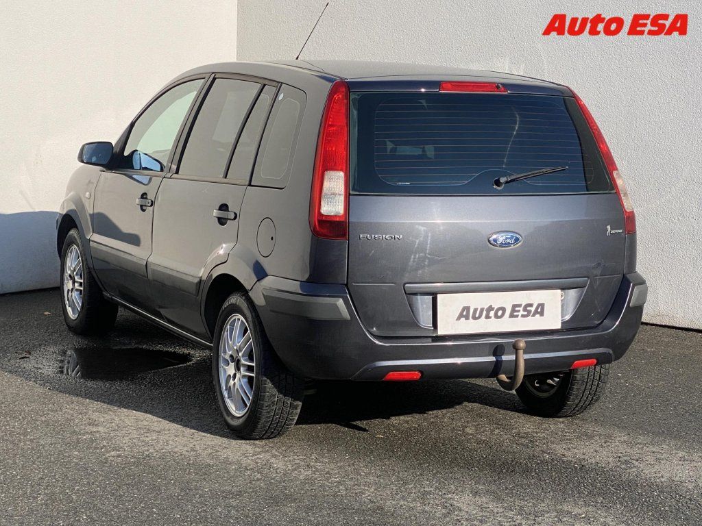 Ford Fusion, 1.4i,2.maj,ČR - fotka 6