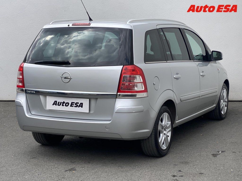 Opel Zafira, 1.8i,AC,temp - fotka 4