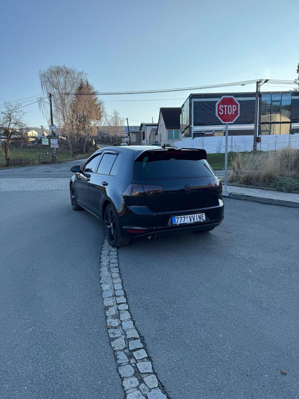 Volkswagen Golf, 2.0 TDi 110KW  HIGHLINE - fotka 3