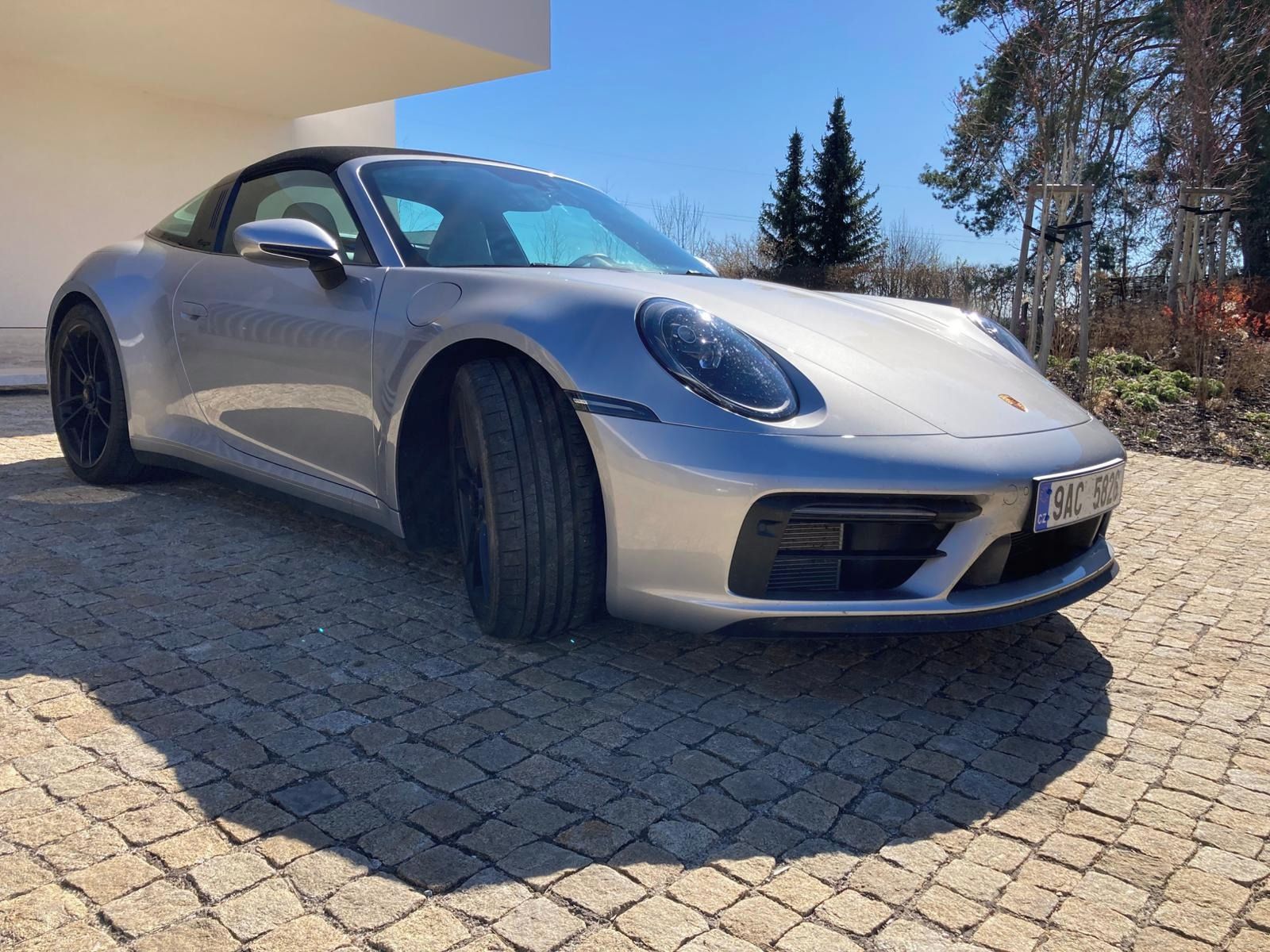Porsche 911, TARGA 4 GTS KABRIOLET - fotka 3