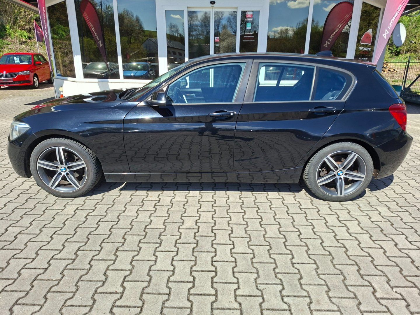 BMW Řada 1, 116d 85kW 6MAN -NAVI-SENZORY - fotka 5