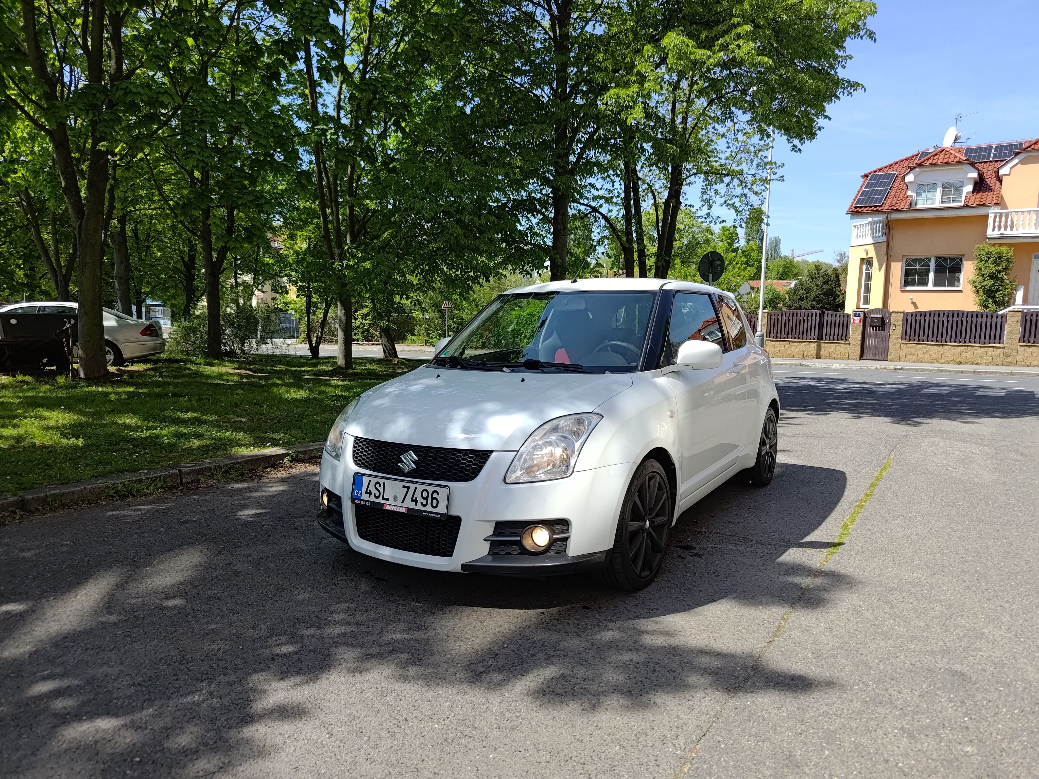 Suzuki Swift, Suzuki Swift Sport 1.6 - fotka 2