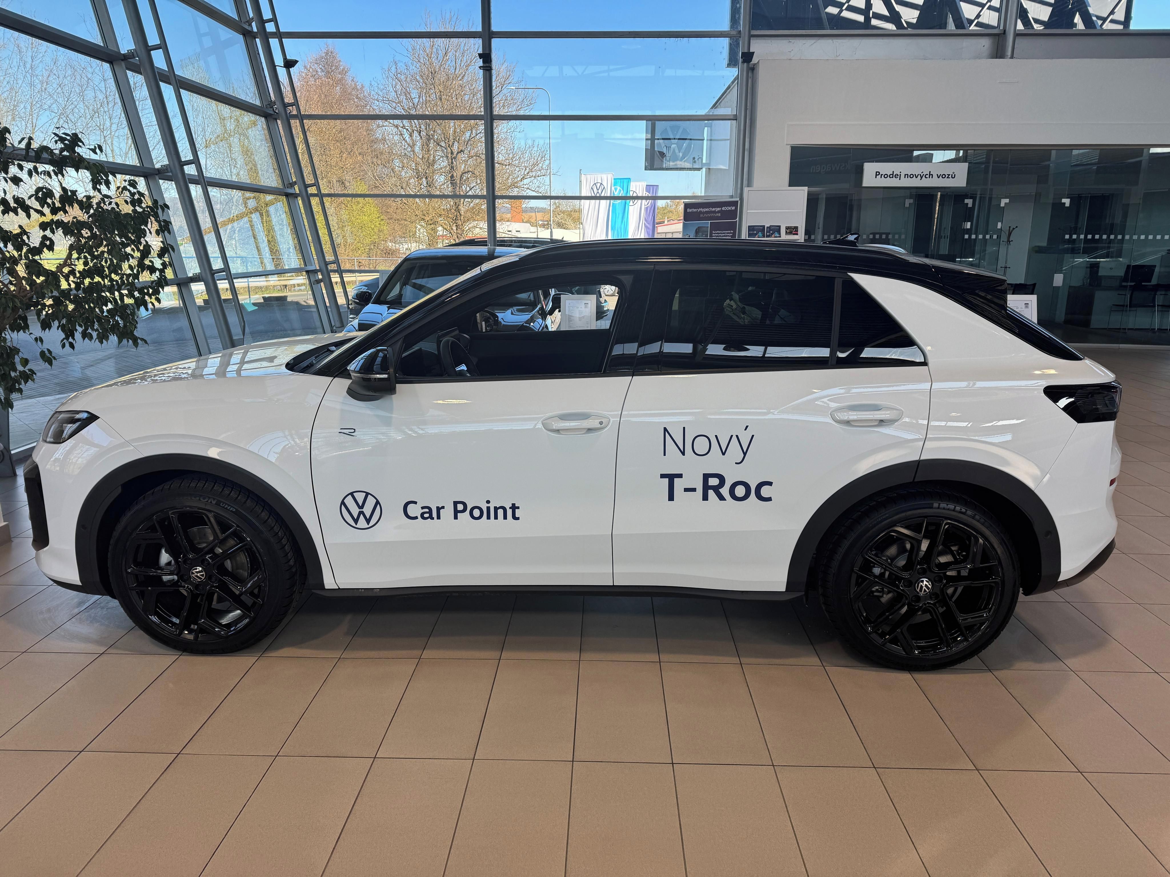 Volkswagen T-Roc, R-Line 1,5 eTSI 110 kW 7DSG - fotka 5
