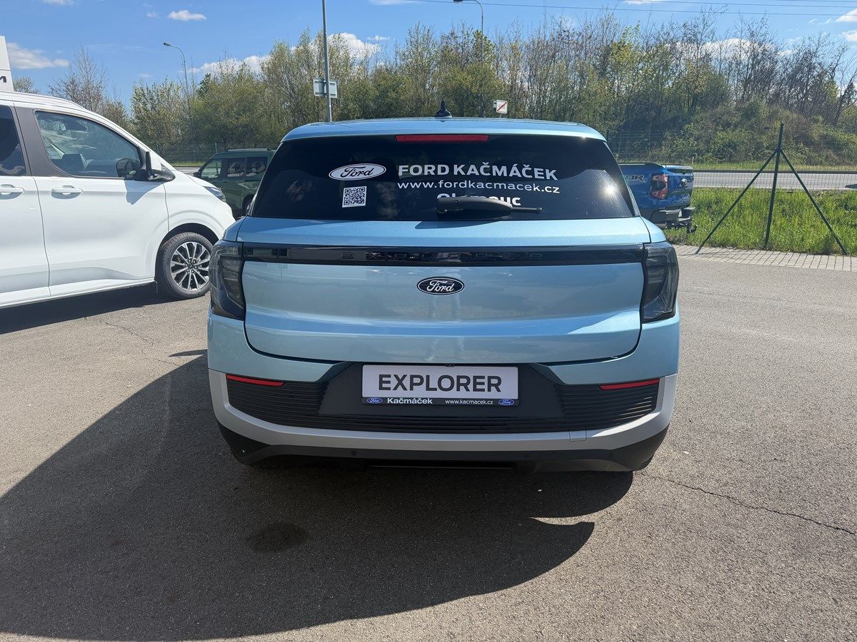Ford Explorer, Premium, 77 kWh prodloužený do - fotka 4