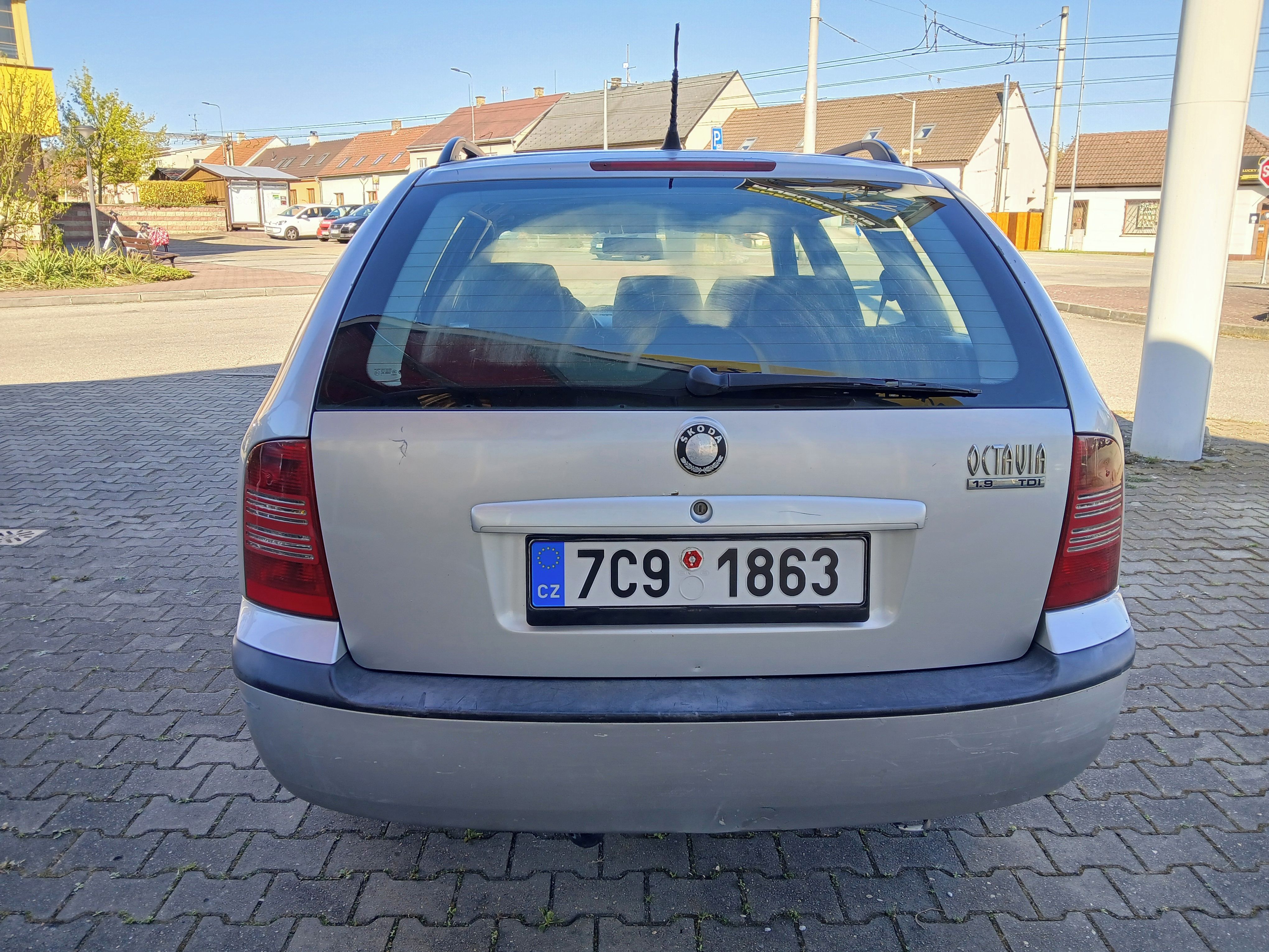 Škoda Octavia, 1.9TDI, 66kW, manuál - fotka 4