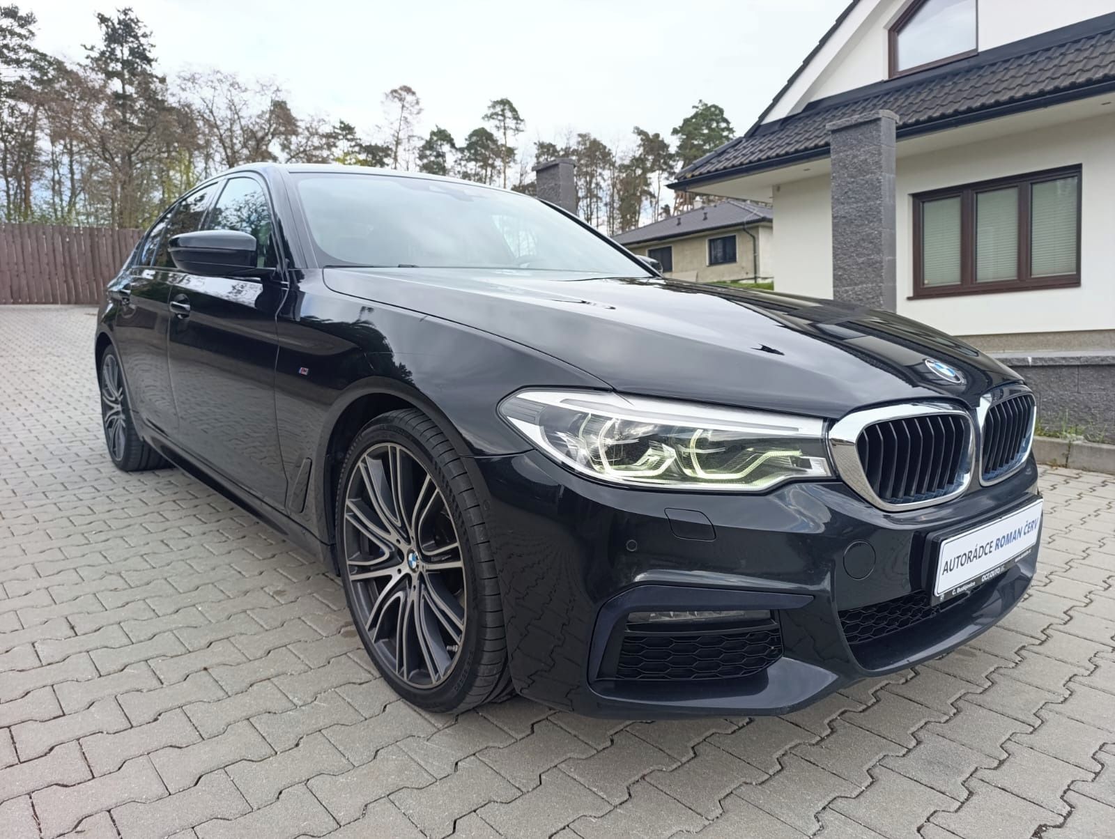 BMW Řada 5, ČR,40d xDriv,Mpaket,záruk,serv - fotka 5