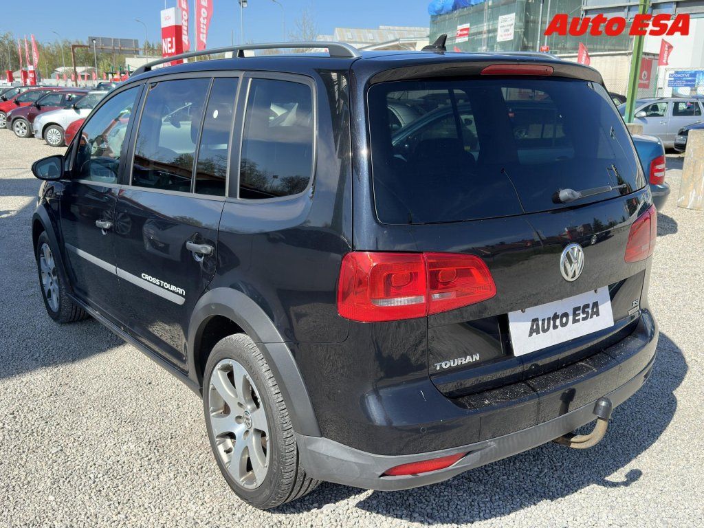 Volkswagen Touran, 2.0 TDi,AT,bixen - fotka 6