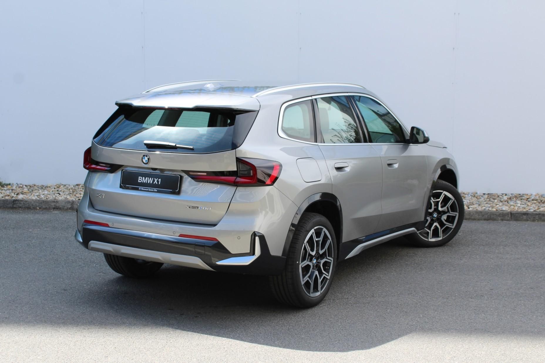 BMW X1, xDrive20d - fotka 4