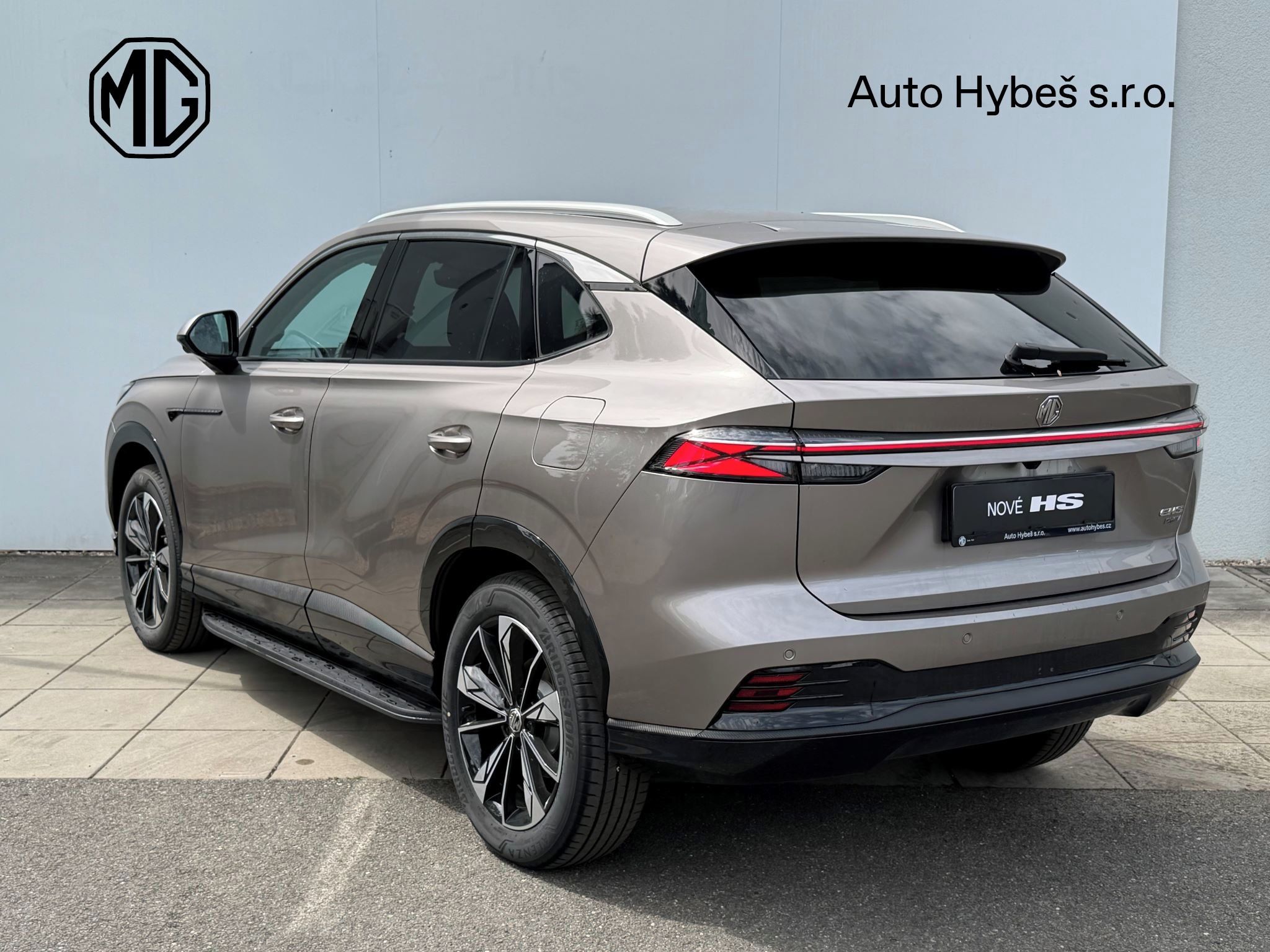MG HS, PHEV 1,5 EMOTION AT - fotka 6