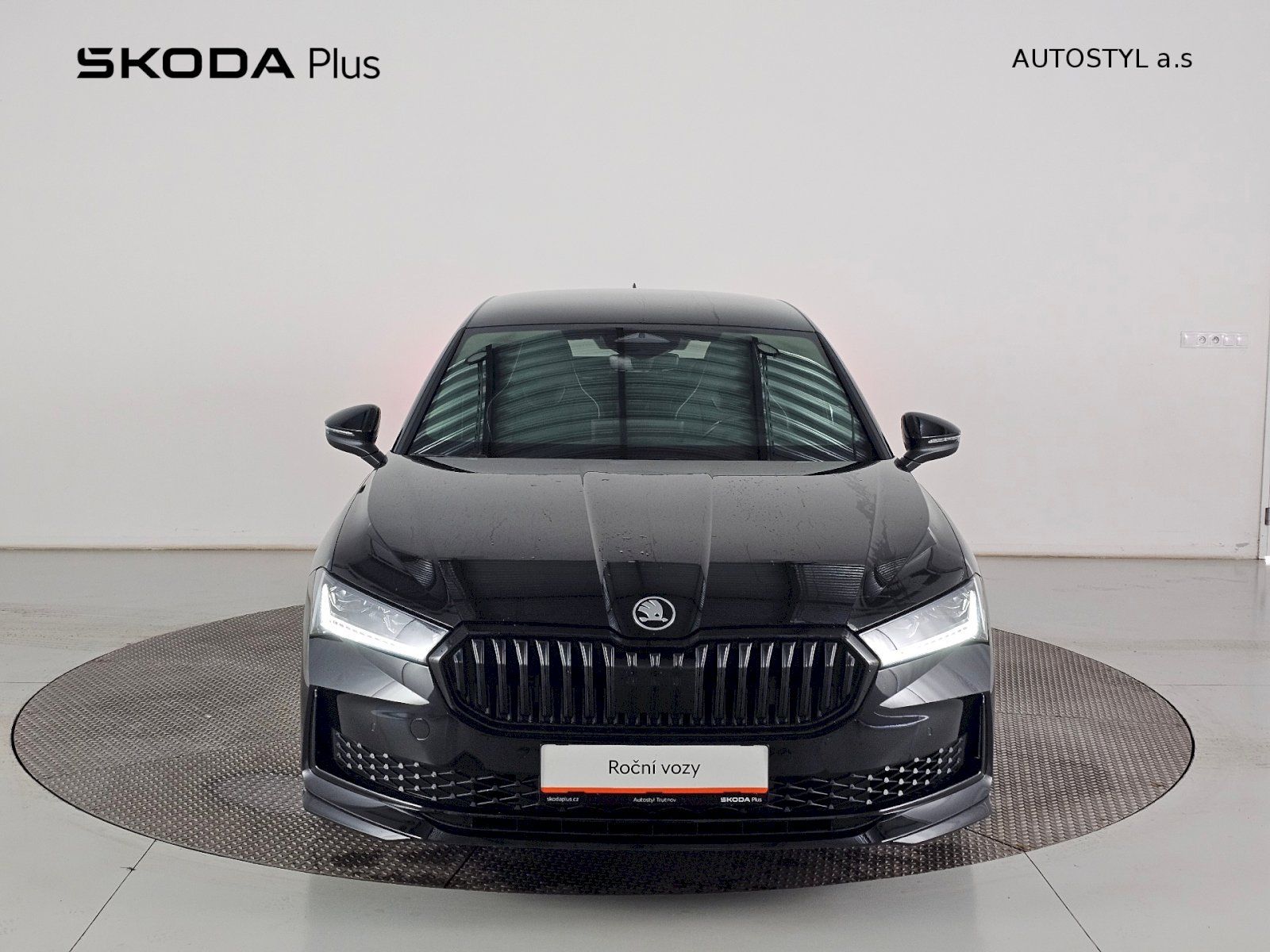 Škoda Superb, 2.0TSI 195kW 4X4 SPORTLINE - fotka 4