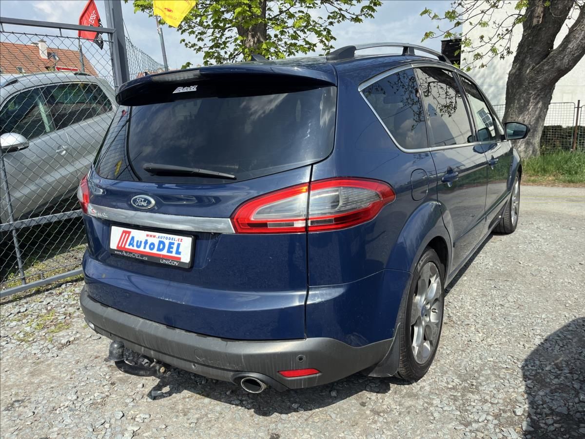 Ford S-MAX, 2,2 TDCi 147kW  ACC,Xenon,Navi - fotka 6