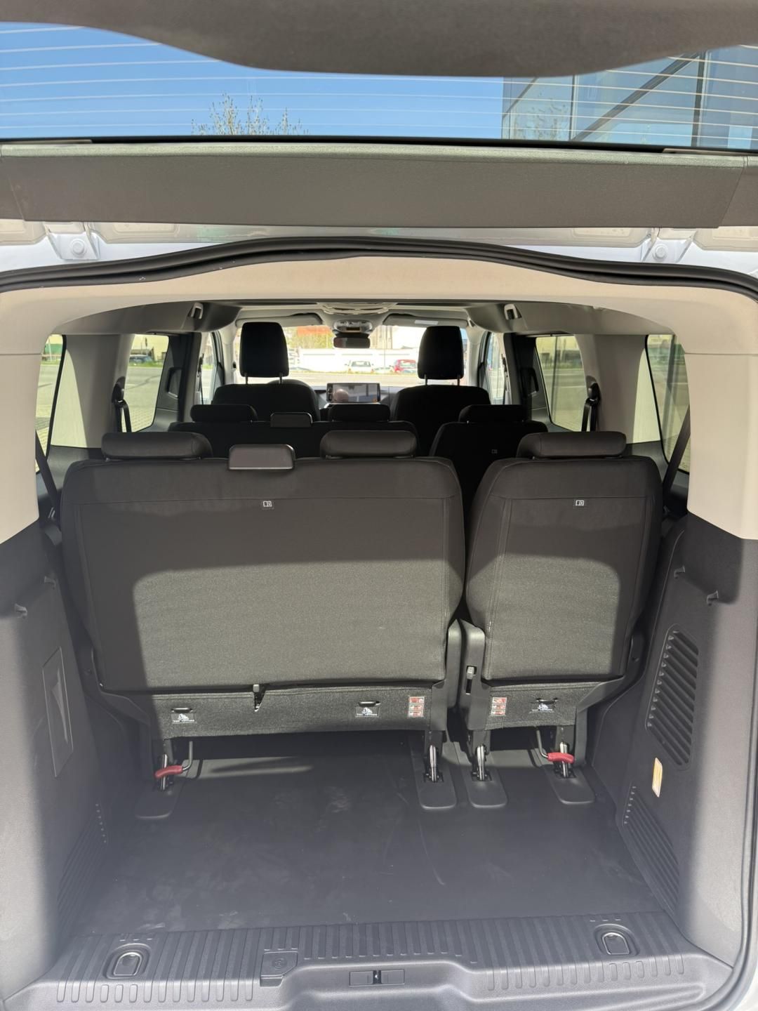 Citroën SpaceTourer, FEEL L2 2.2 BlueHDi 180 S&S EA - fotka 6