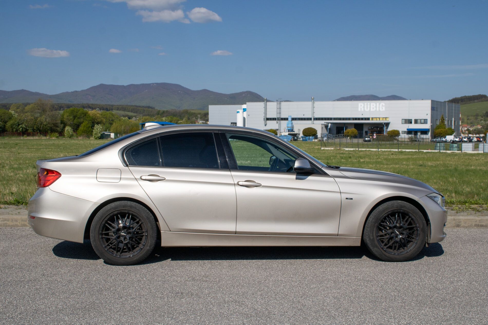 BMW, rad 3 - fotka 4
