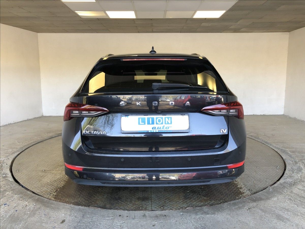 Škoda Octavia, 1,4 TSI IV - fotka 6