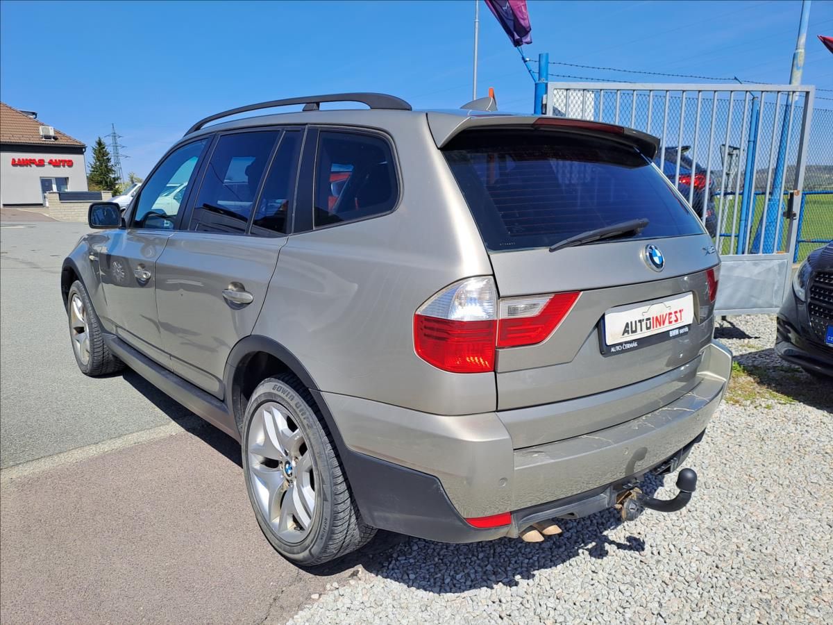 BMW X3, 2,0 i 4x4 - fotka 4
