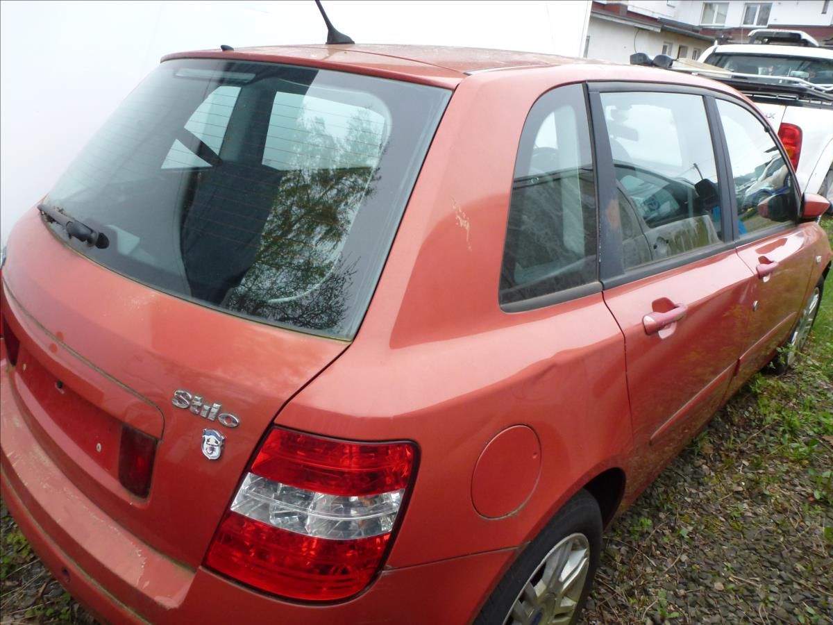 Fiat Stilo, 2,4 ABARTH AUTOMAT  20V ABARTH - fotka 3