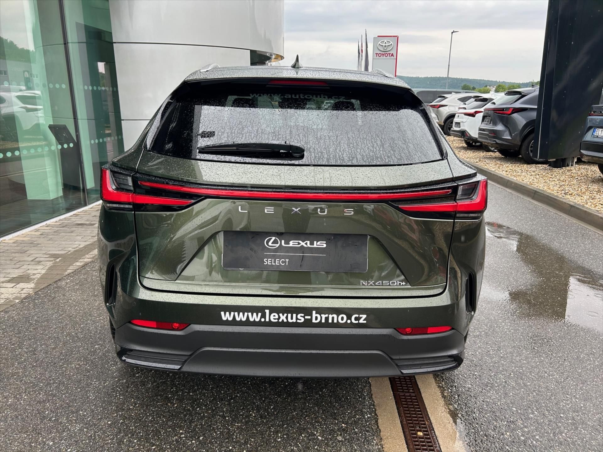 Lexus NX 450h+, 2.5  4 V Prestige - fotka 5