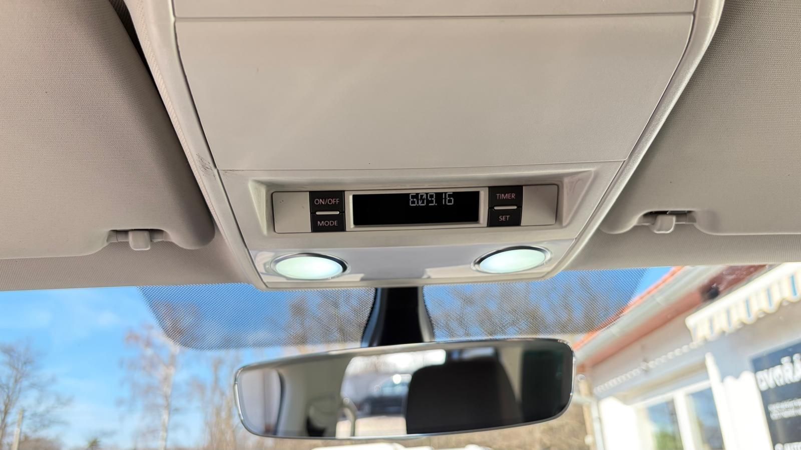 Volkswagen Multivan, 2.0 TDI, DSG, 7 MÍST, ČR - fotka 6