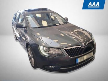 2.0 TDI, Kůže, Navi