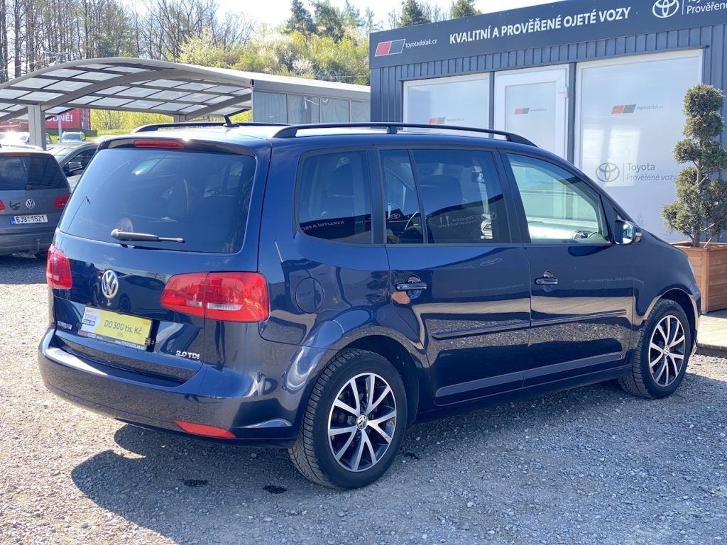 Volkswagen Touran, 2.0TDi, ČR, Highline, panorama - fotka 6