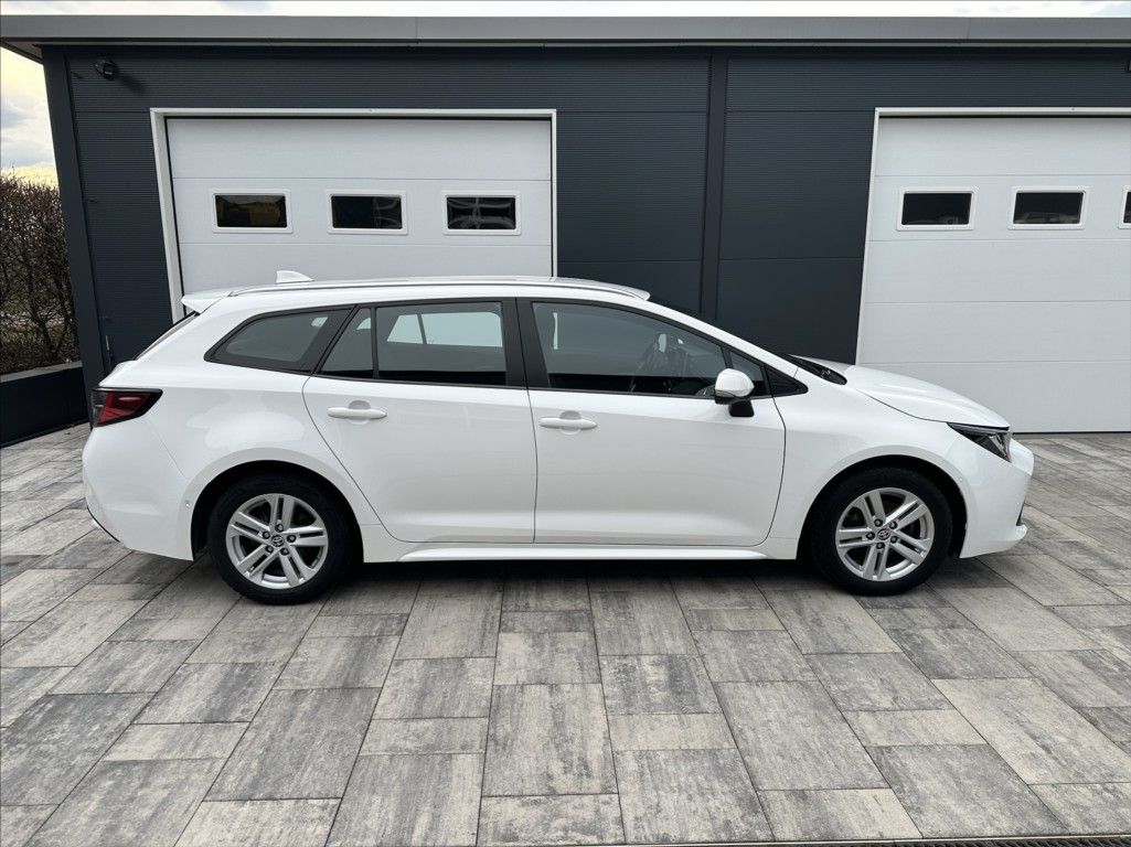 Toyota Corolla, T.S. 1,2 Turbo 115PS Comfort - fotka 4